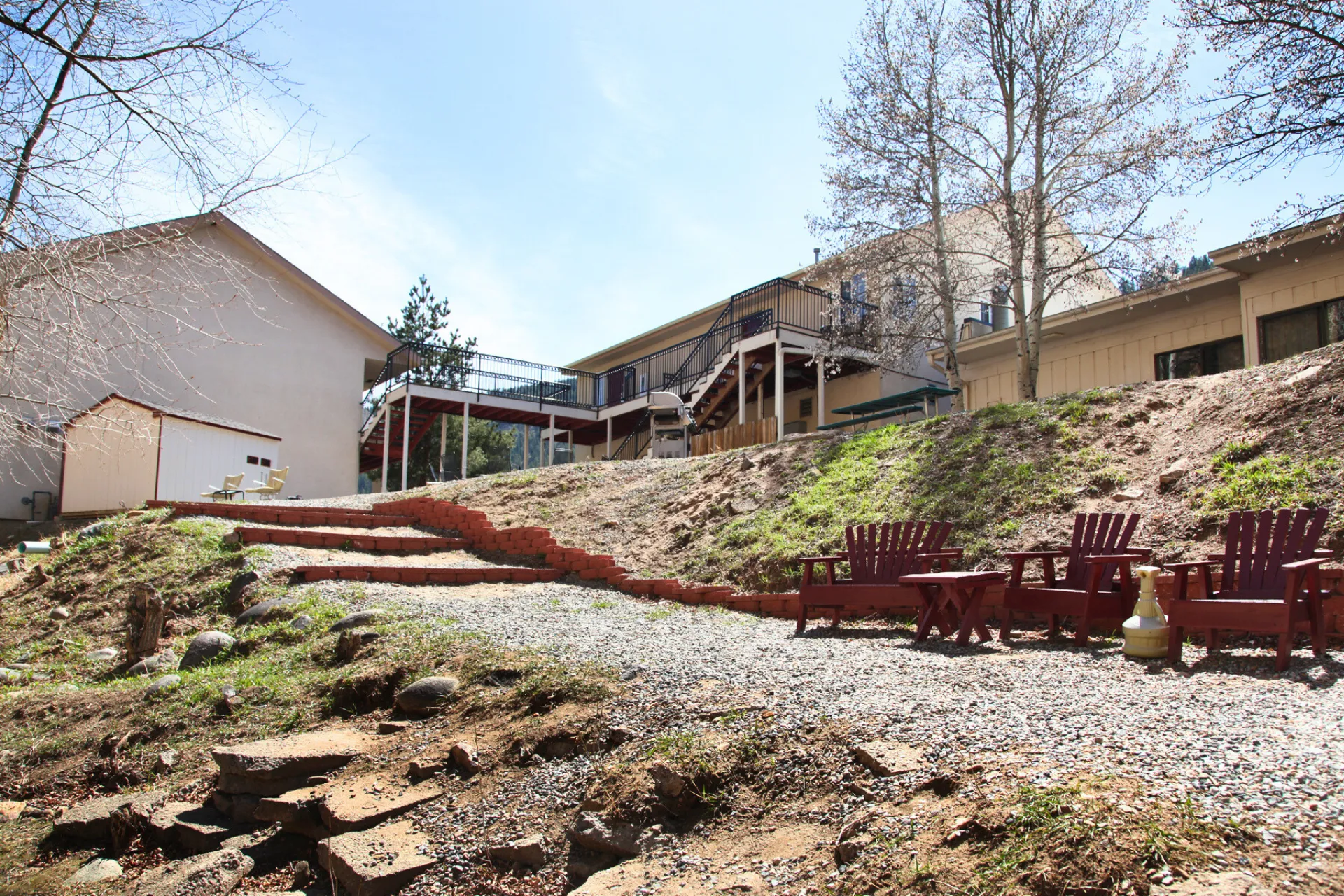 Exterior - Creekside 3